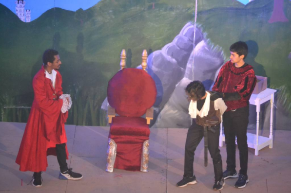 A scene when D’Artagnan gets captured by Cardinal Richelieu.